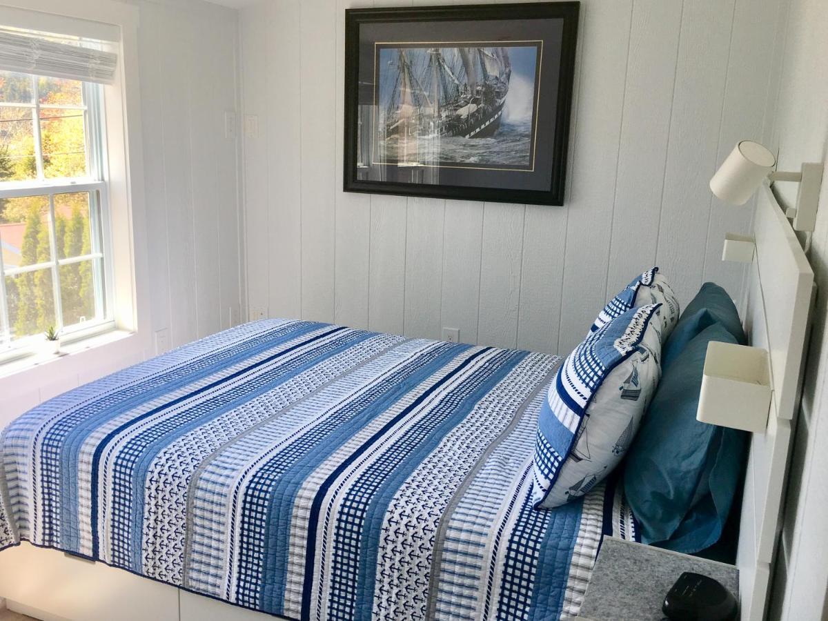 Larinda'S Landing Oceanfront Cottages Halifax Buitenkant foto