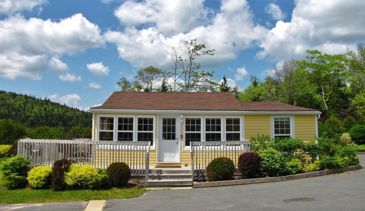 Larinda'S Landing Oceanfront Cottages Halifax Buitenkant foto