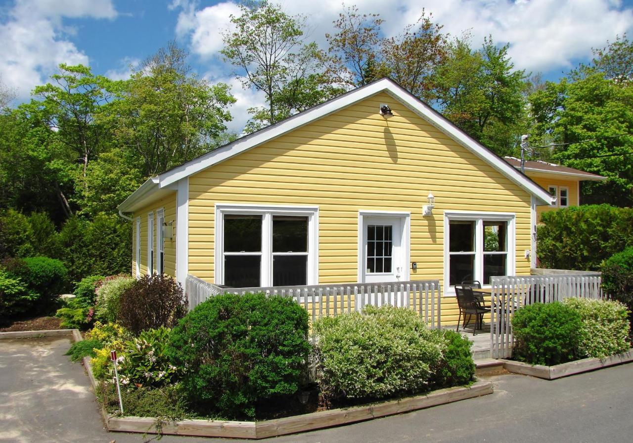 Larinda'S Landing Oceanfront Cottages Halifax Buitenkant foto